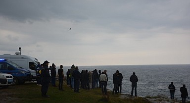 Alabora olan teknede kaybolan vatandaş aranıyor!