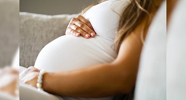 Hamile kadını öldürüp karnındaki bebeği çalmak istedi!