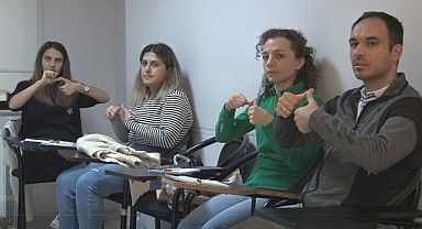 İşaret dilini öğrenmenin en kolay yolu KO-MEK