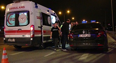 İzmit'te kaza! 2 kişi yaralandı