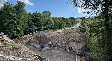  Kahramanlar Caddesi’nde menfez yapılıyor