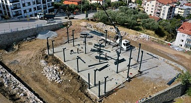 Karamürsel Millet Bahçesi’nde yapım çalışmaları sürüyor