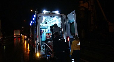 Kayganlaşan yol kazaya sebep oldu!