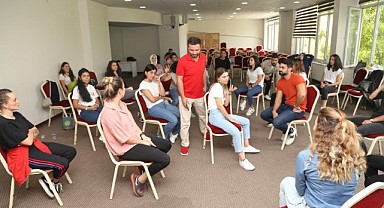 KO-MEK’te drama eğitimleri fark yaratıyor