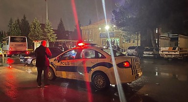 Kocaeli'de yaşanan bıçaklı kavgada 3 kişi yaralandı