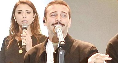 Oğuzhan Koç, yeni imajıyla dikkat çekti