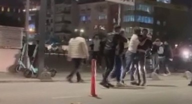 Şişe patlatma tartışması kavgaya dönüştü!