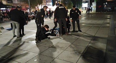 Sokak ortasında şok kavga! Gözaltına alındılar