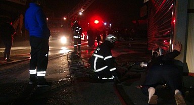 Tamirci dükkânında yangın paniği!