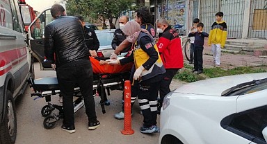 Yatalak hastayı hastaneye götürmek için seferber oldular