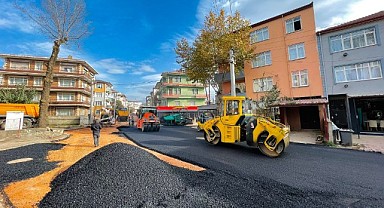 Bin 300 metrelik yola 2 bin 500 ton asfalt serildi