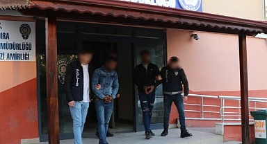 Evlerden av tüfeği ve odun kesme makineleri çalan şüpheliler yakalandı!