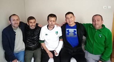  Kazada ağır yaralanmıştı, taburcu olunca çok sevdiği Kocaelispor'una kavuştu!