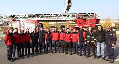 KO-MEK’te eğitim sırası itfaiye aracı operatörlerindeydi