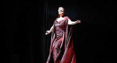 Kocaeli Şehir Tiyatroları 25. yılını kutladı!