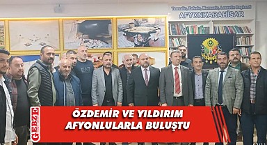 MHP'li heyet, Afyonlular Derneği'ne gitti