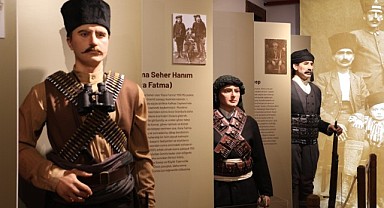 Minik öğrenciler Atatürk ve Milli Mücadele Anı Evi'ni çok sevdi!
