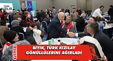 Muzaffer Bıyık, Kızılay gönüllüleriyle buluştu