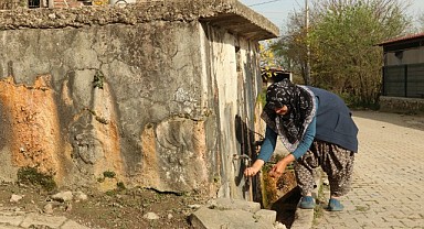 Tarihi lahit, köyün çeşmesi oldu