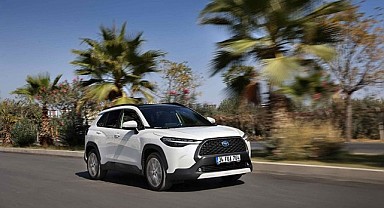 Toyota Corolla Cross Hybrid Türkiye'de satışta