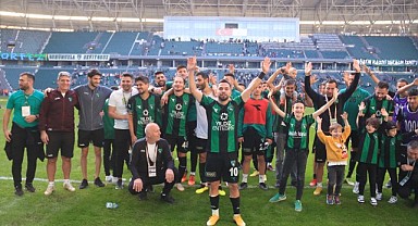 Yeni lider Kocaelispor!