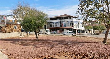 Yukarı Hereke’ye kent meydanı