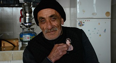 28 yıldır eşinin fotoğrafını cüzdanında taşıyor