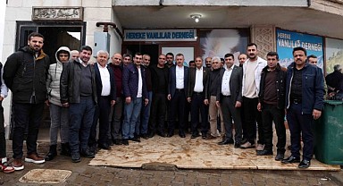 Başkan Büyükakın, Yukarı Hereke’de Vanlılara konuk oldu