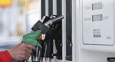 Benzine zam yapıldı