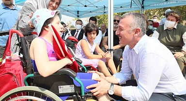 “Engelleri gönülden atabilirsek, dünyamız daha da yaşanabilir olur”