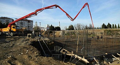 Gölcük Yeni Terminali’nin temel betonu atılıyor 
