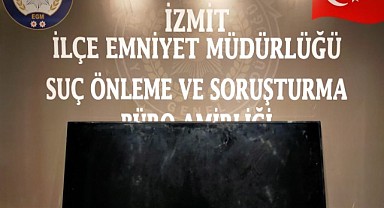 İzmit'te iş yerinden hırsızlık yapan zanlı tutuklandı