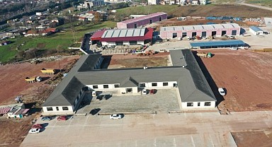 Kartepe Belediyesi'nin ek hizmet binasında 5 müdürlük hizmet verecek