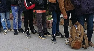 Kocaeli'de 15 düzensiz göçmen sınır dışı edildi