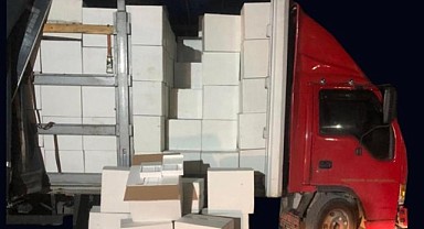 Kocaeli'de kamyonda 2 milyon 650 bin makaron ele geçirildi