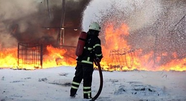 Kocaeli İtfaiyesi 2022 yılında 10 bin olaya müdahale