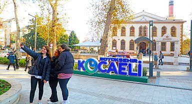 Kocaeli'nin markası Cumhuriyet Bulvarında