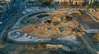 Milli İrade Meydanı'nda saha imalatlarına devam