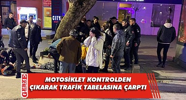 Savrulan motosiklet 30 metre sürüklendi, 2 kişi ağır yaralandı
