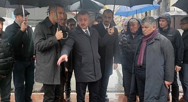 Vakıf İş Hanının yol problemini, Büyükakın çözdü