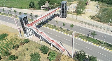 Yaya üst geçit inşaatı yaptırılacak