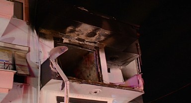 3 katlı binada patlama yaşandı; 2 yaralı!