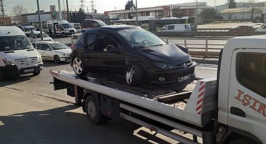 5 aracın karıştığı kazada 3 kişi yaralandı