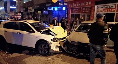 Alkollü sürücü direksiyon hakimiyetini kaybetti: 2 yaralı 