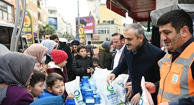 Çiftçi’den vatandaşlara kandil simidi ikramı