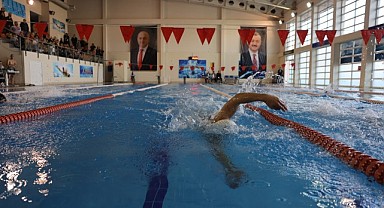 Darıca’da havuzlar anne baba ve çocuklara tahsis