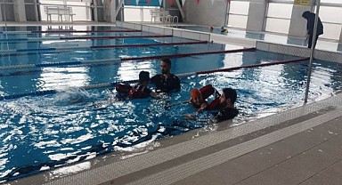 Dilovası Belediyesi özel bireyleri unutmuyor