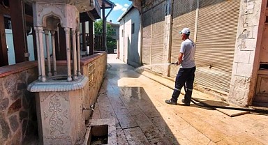 Dilovası salgına karşı dezenfekte ediliyor