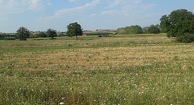 Körfez’de 256 metrekare arsa mahkemeden satılık