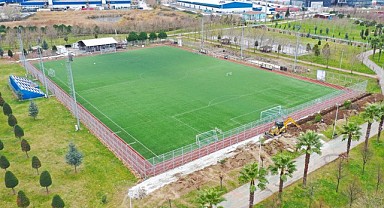 Metin Uzuner Spor Tesisi yenileniyor 